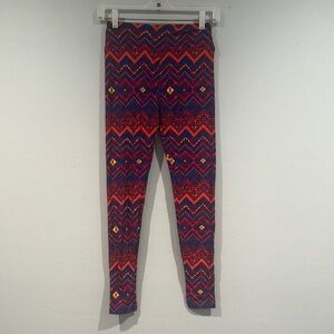 LuLaRoe Red and Blue Leggings with Chevron Design - One Size